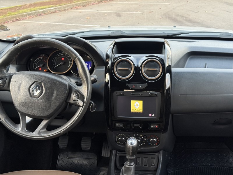 DUSTER 2.0 DYNAMIQUE 4X2 16V FLEX 4P MANUAL - 2016 - BENTO GONçALVES