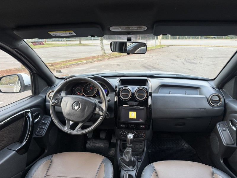 DUSTER 2.0 DYNAMIQUE 4X2 16V FLEX 4P MANUAL - 2016 - BENTO GONçALVES