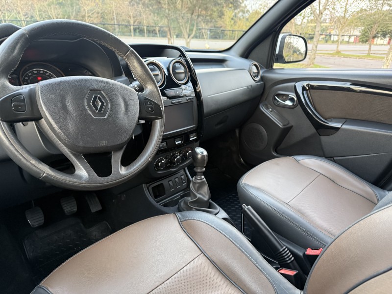 DUSTER 2.0 DYNAMIQUE 4X2 16V FLEX 4P MANUAL - 2016 - BENTO GONçALVES