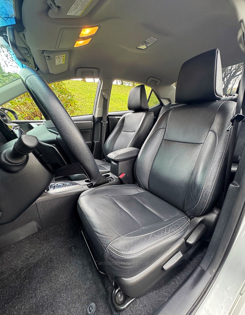 COROLLA 2.0 XEI 16V FLEX 4P AUTOMÁTICO - 2019 - PASSO FUNDO