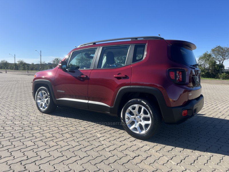 RENEGADE 1.8 16V FLEX LONGITUDE 4P AUTOMÁTICO - 2017 - ANTôNIO PRADO