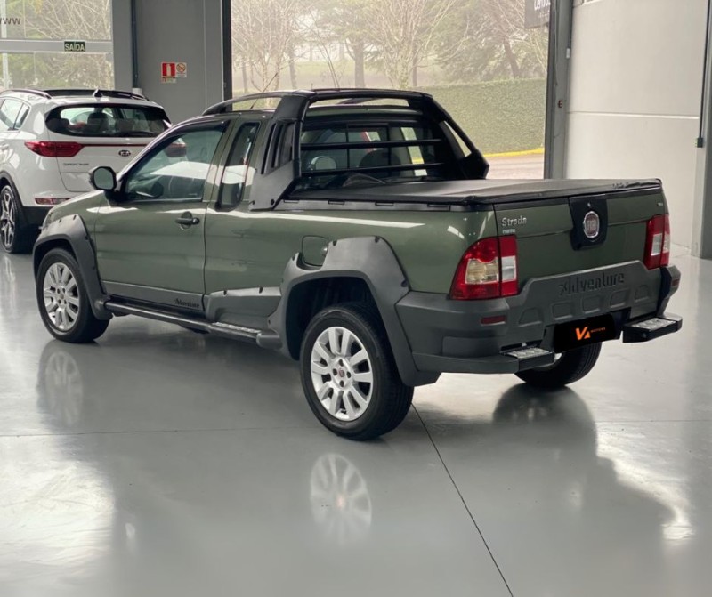 STRADA 1.8 MPI ADVENTURE CE 16V FLEX 2P MANUAL - 2013 - CARLOS BARBOSA