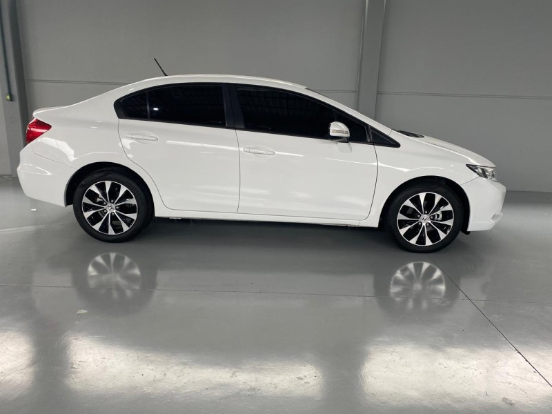 CIVIC 2.0 LXR 16V FLEX 4P AUTOMÁTICO - 2016 - CARLOS BARBOSA