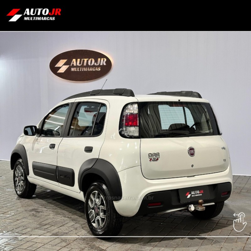 UNO 1.4 WAY 8V FLEX 4P MANUAL - 2016 - VACARIA