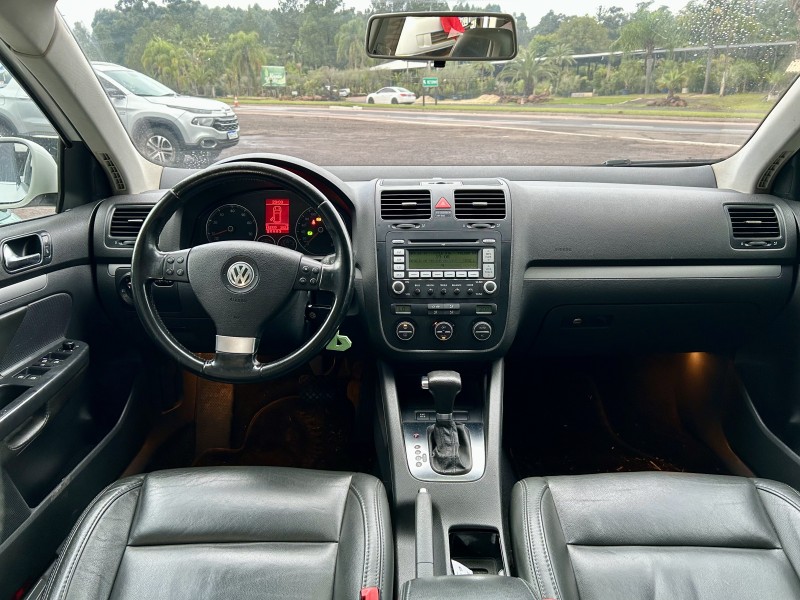 JETTA 2.5 I VARIANT 20V 170CV GASOLINA 4P TIPTRONIC - 2009 - SãO SEBASTIãO DO CAí