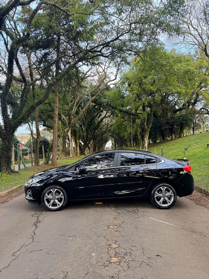 CRUZE 1.4 TURBO PREMIER 16V FLEX 4P AUTOMÁTICO - 2023 - PASSO FUNDO