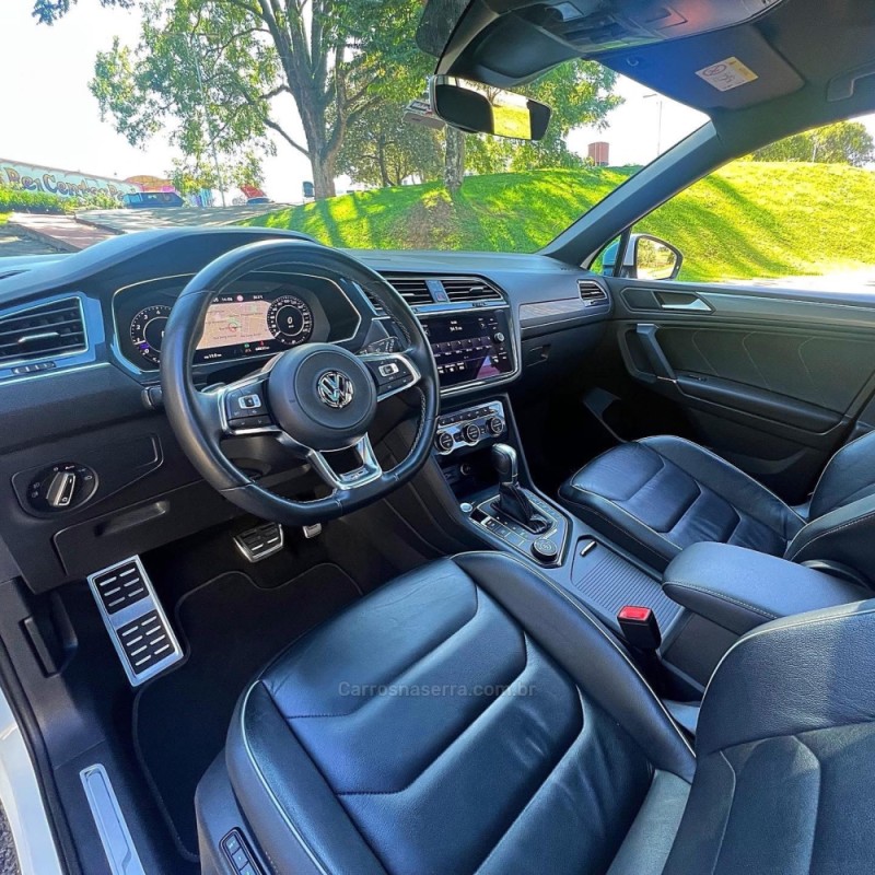 TIGUAN 2.0 ALLSPACE R-LINE 350 TSI 4X4 GASOLINA 4P - 2019 - PASSO FUNDO
