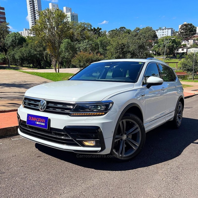 TIGUAN 2.0 ALLSPACE R-LINE 350 TSI 4X4 GASOLINA 4P - 2019 - PASSO FUNDO