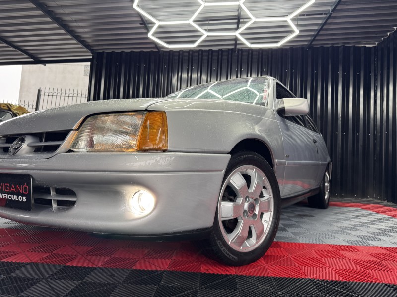 KADETT 2.0 MPFI GLS 8V GASOLINA 2P MANUAL - 1998 - CAXIAS DO SUL