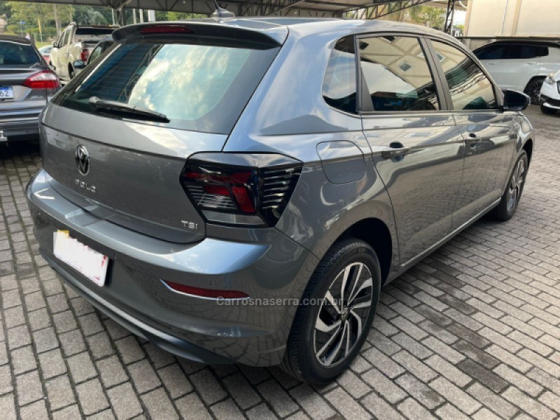 POLO 1.0 170 TSI 12V HIGHLINE FLEX 4P AUTOMÁTICO - 2023 - BENTO GONçALVES