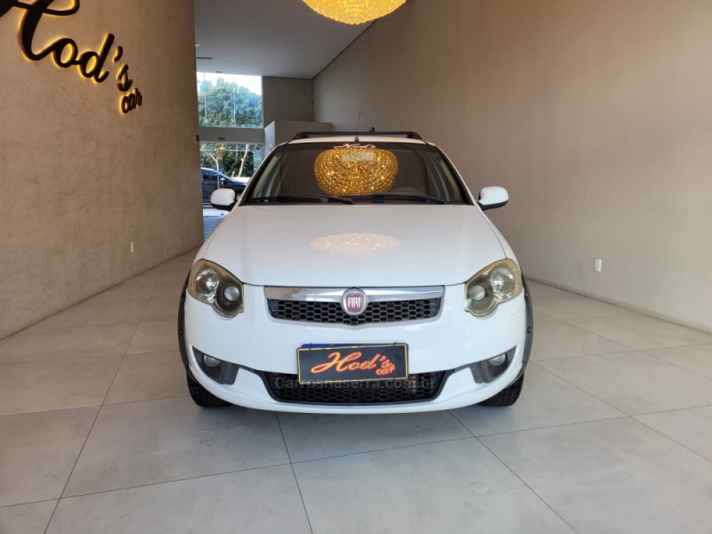 PALIO 1.6 TREKKING WEEKEND 16V FLEX 4P MANUAL - 2014 - CANELA
