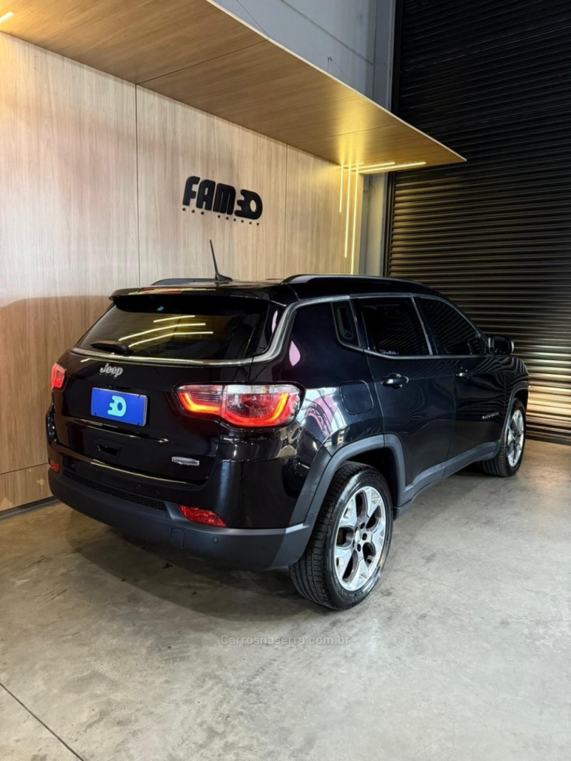COMPASS 2.0 16V FLEX LONGITUDE AUTOMÁTICO - 2019 - LAJEADO