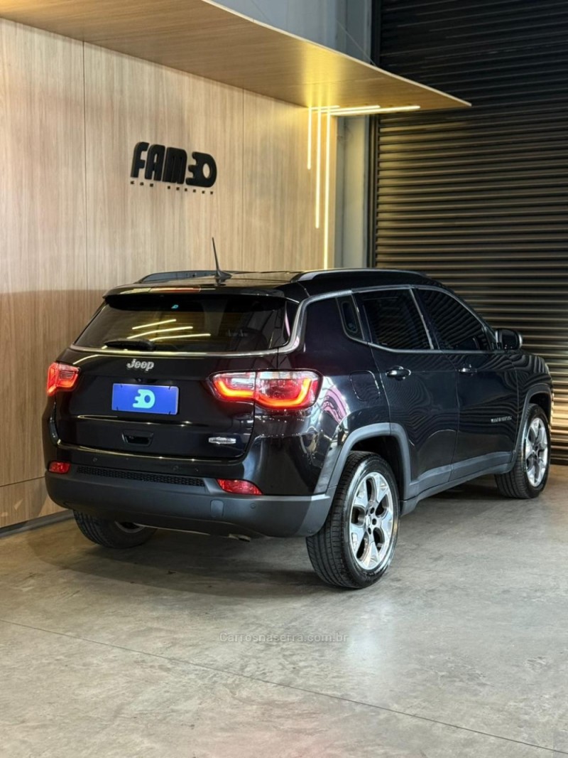 COMPASS 2.0 16V FLEX LONGITUDE AUTOMÁTICO - 2019 - LAJEADO