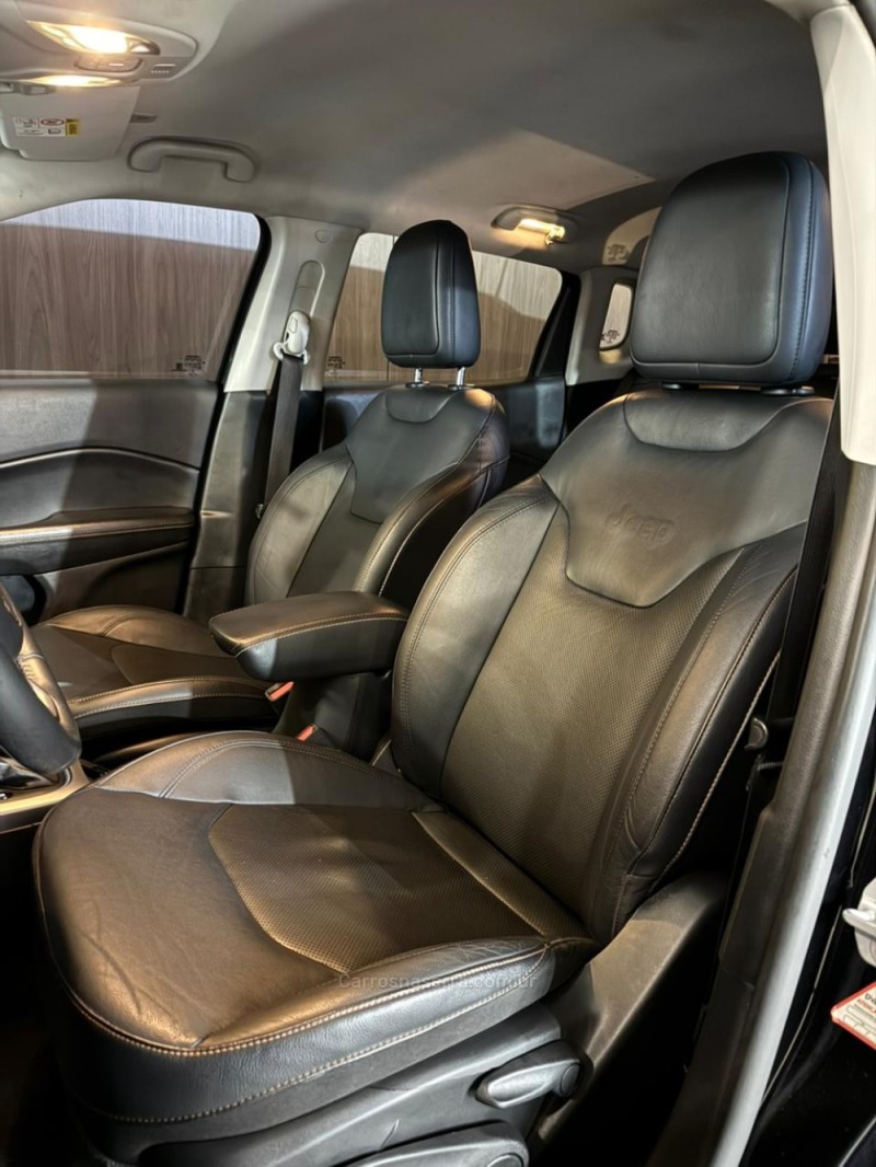 COMPASS 2.0 16V FLEX LONGITUDE AUTOMÁTICO - 2019 - LAJEADO