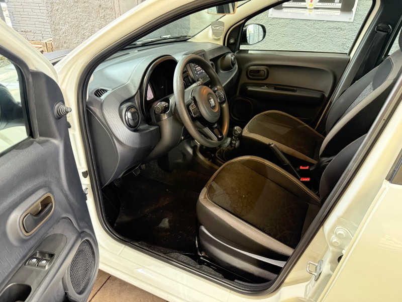 MOBI 1.0 TREKKING 8V FLEX 4P MANUAL - 2024 - FARROUPILHA