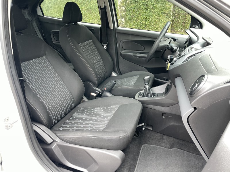 KA 1.5 SE 16V FLEX 4P MANUAL - 2015 - CAXIAS DO SUL