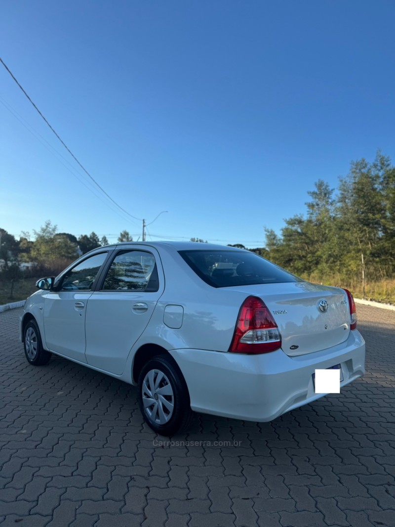 ETIOS 1.5 X SEDAN 16V FLEX 4P MANUAL - 2018 - BENTO GONçALVES