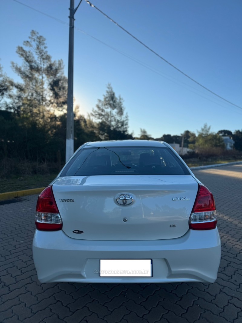 ETIOS 1.5 X SEDAN 16V FLEX 4P MANUAL - 2018 - BENTO GONçALVES