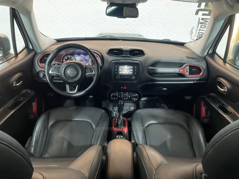 RENEGADE 2.0 16V TURBO DIESEL TRAILHAWK 4P 4X4 AUTOMÁTICO - 2017 - NOVO HAMBURGO