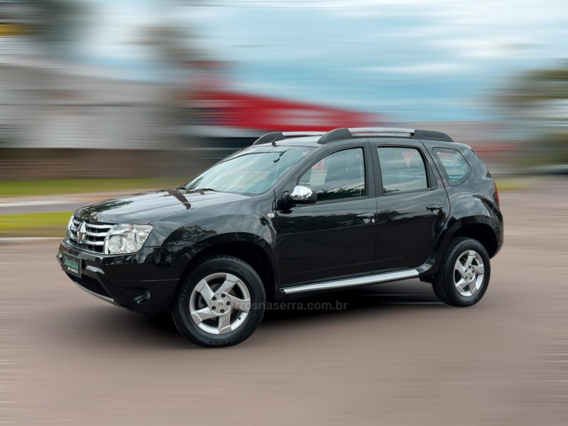 DUSTER 1.6 DYNAMIQUE 4X2 16V FLEX 4P MANUAL - 2014 - NOVO HAMBURGO