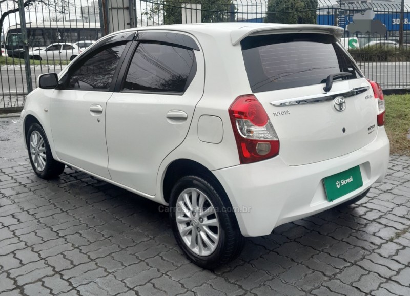 ETIOS 1.5 XLS 16V FLEX 4P MANUAL - 2013 - CAXIAS DO SUL