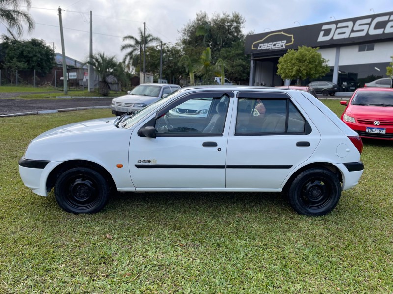 FIESTA 1.0 MPI GL CLASS 8V GASOLINA 4P MANUAL - 2000 - BOM PRINCíPIO