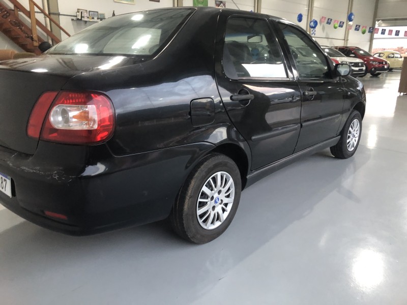 SIENA 1.0 MPI ELX 8V FLEX 4P MANUAL - 2005 - VALE REAL