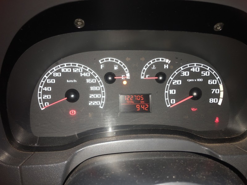 SIENA 1.0 MPI ELX 8V FLEX 4P MANUAL - 2005 - VALE REAL
