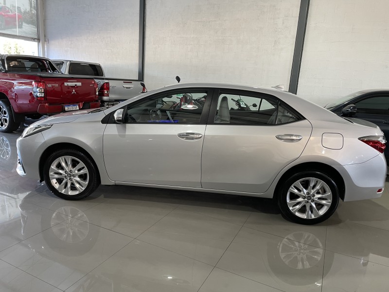 COROLLA 2.0 XEI 16V FLEX 4P AUTOMÁTICO - 2018 - CAXIAS DO SUL