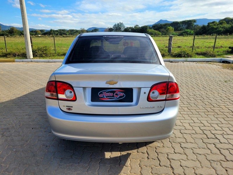 CLASSIC 1.0 VHC LS 8V FLEX 4P MANUAL - 2016 - CANDELáRIA