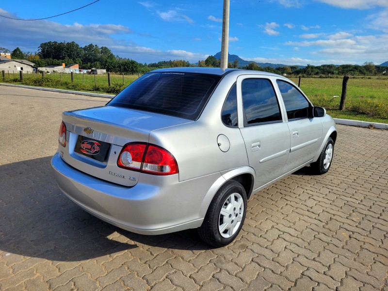 CLASSIC 1.0 VHC LS 8V FLEX 4P MANUAL - 2016 - CANDELáRIA