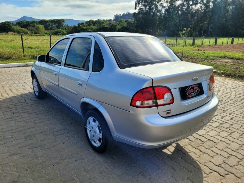 CLASSIC 1.0 VHC LS 8V FLEX 4P MANUAL - 2016 - CANDELáRIA