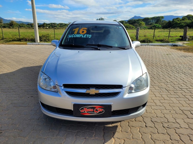 CLASSIC 1.0 VHC LS 8V FLEX 4P MANUAL - 2016 - CANDELáRIA