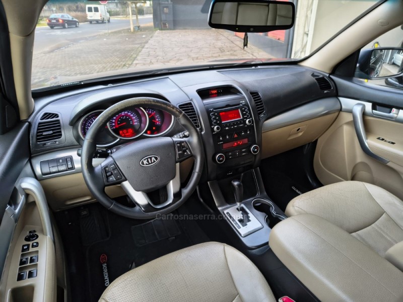 SORENTO 3.5 S.558 V6 4X2 24V GASOLINA 4P AUTOMÁTICO - 2011 - NOVO HAMBURGO