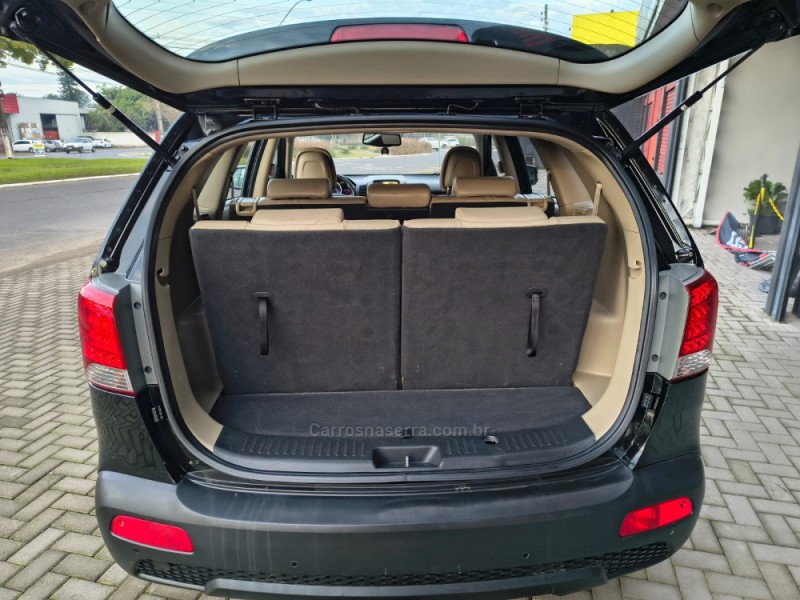 SORENTO 3.5 S.558 V6 4X2 24V GASOLINA 4P AUTOMÁTICO - 2011 - NOVO HAMBURGO