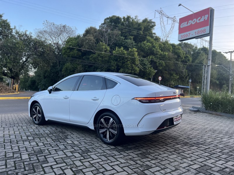 KING 1.5 DM-I PHEV GS AUTOMÁTICO - 2025 - CAMPO BOM