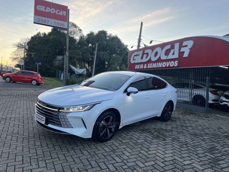 KING 1.5 DM-I PHEV GS AUTOMÁTICO - 2025 - CAMPO BOM