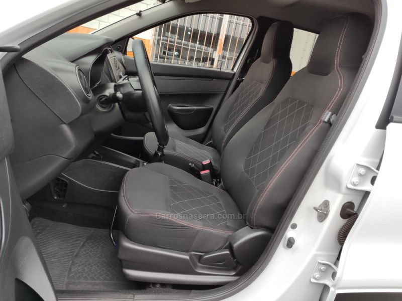 KWID 1.0 12V SCE FLEX ZEN MANUAL - 2018 - VENâNCIO AIRES