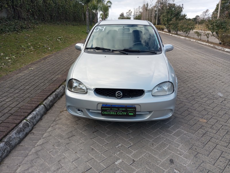 CORSA 1.0 MPFI CLASSIC 8V GASOLINA 4P MANUAL - 2004 - CAXIAS DO SUL