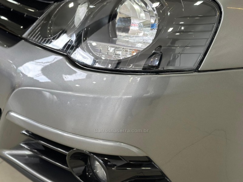 GOLF 1.6 8V GASOLINA 4P MANUAL - 2011 - ENCANTADO