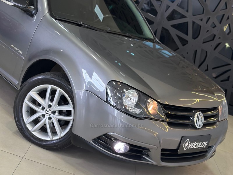 GOLF 1.6 8V GASOLINA 4P MANUAL - 2011 - ENCANTADO