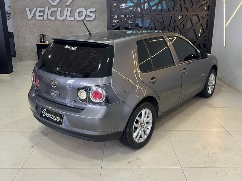GOLF 1.6 8V GASOLINA 4P MANUAL - 2011 - ENCANTADO
