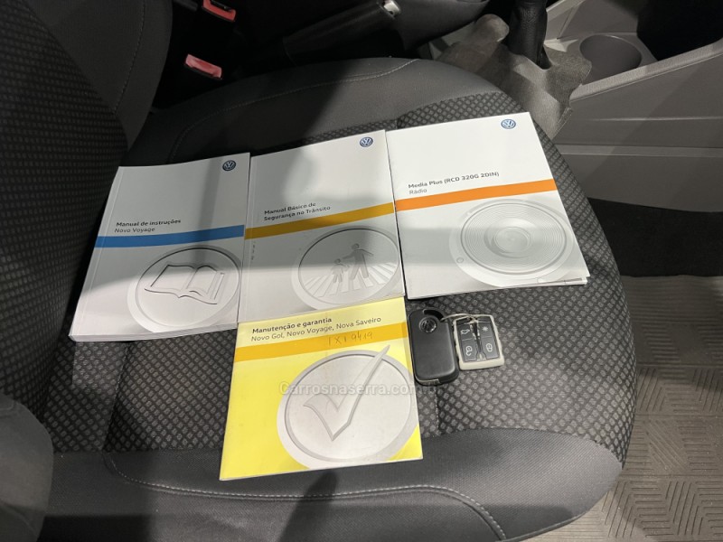 VOYAGE 1.0 12V MPI TOTALFLEX COMFORTLINE 4P MANUAL - 2017 - CAXIAS DO SUL