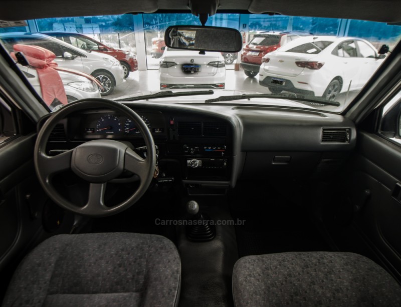 HILUX 3.0 DX 4X2 CD 16V DIESEL 4P MANUAL - 2003 - NOVO HAMBURGO