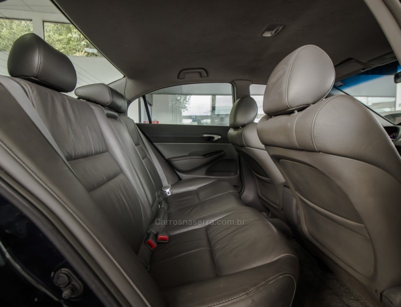CIVIC 1.8 LXS 16V FLEX 4P AUTOMÁTICO - 2010 - NOVO HAMBURGO