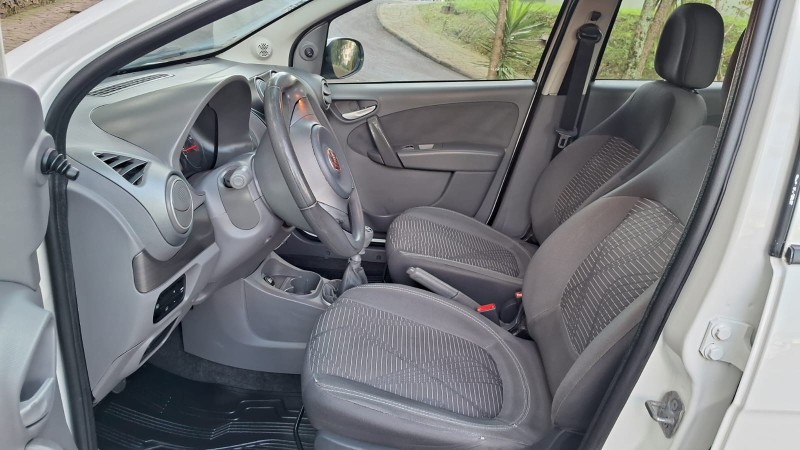 PALIO 1.4 MPI ATTRACTIVE WEEKEND 8V FLEX 4P MANUAL - 2014 - CAXIAS DO SUL