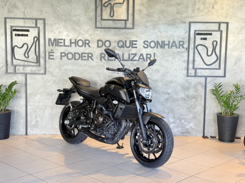 mt 07 abs 2025 caxias do sul