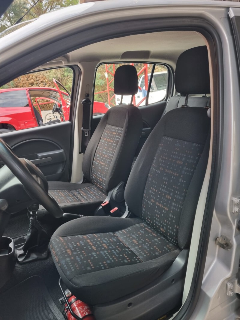 UNO 1.0 VIVACE 8V FLEX 4P MANUAL - 2016 - CAXIAS DO SUL