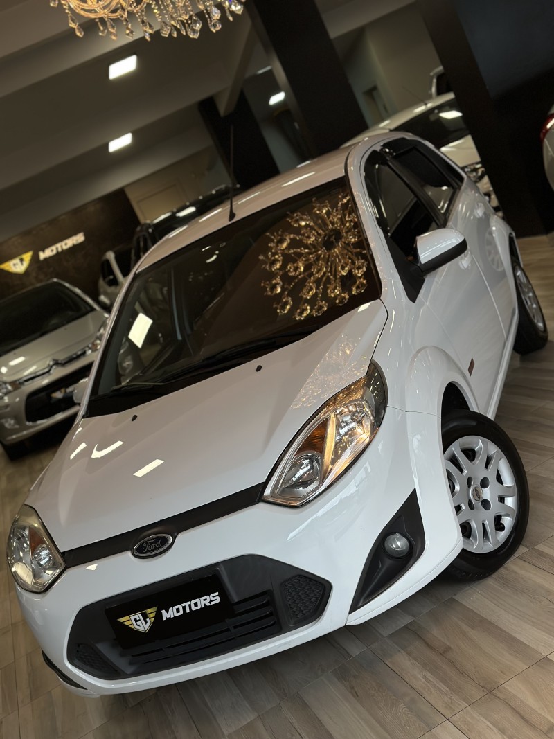 FIESTA 1.6 MPI CLASS HATCH 8V FLEX 4P MANUAL - 2013 - CAXIAS DO SUL