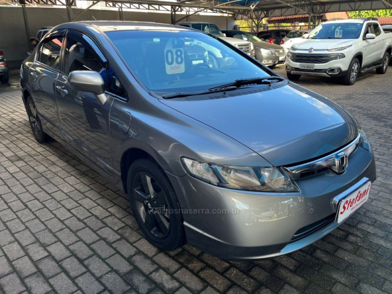 CIVIC 1.8 LXS 16V FLEX 4P MANUAL - 2008 - FELIZ